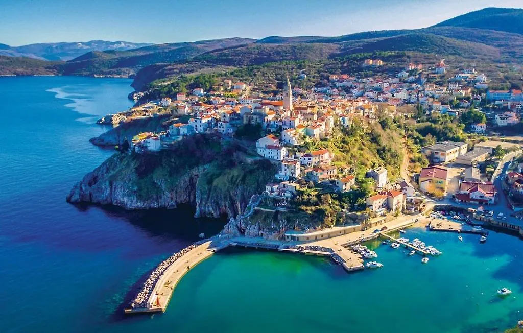 Charmig Home Near Beach With See Veiw Vrbnik