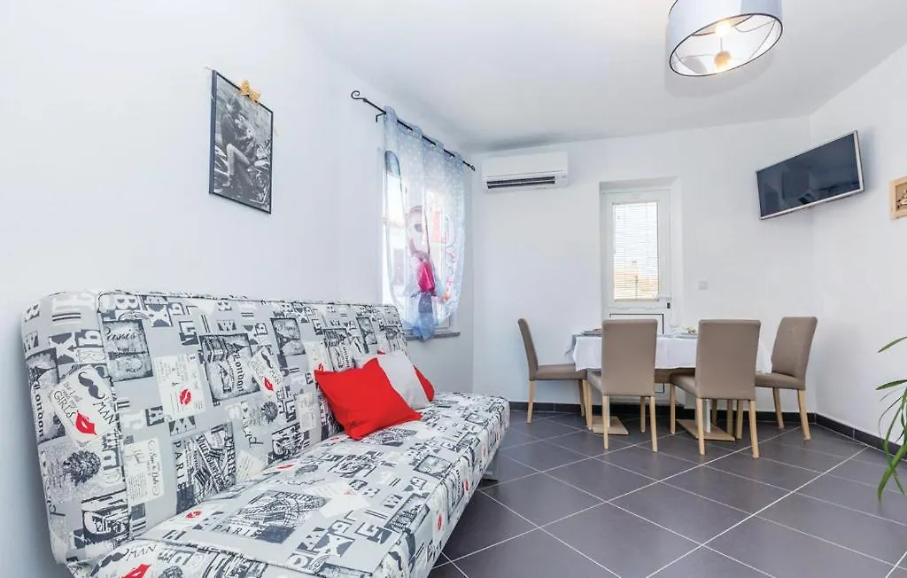 Charmig Home Near Beach With See Veiw Vrbnik 0*,  Croatia